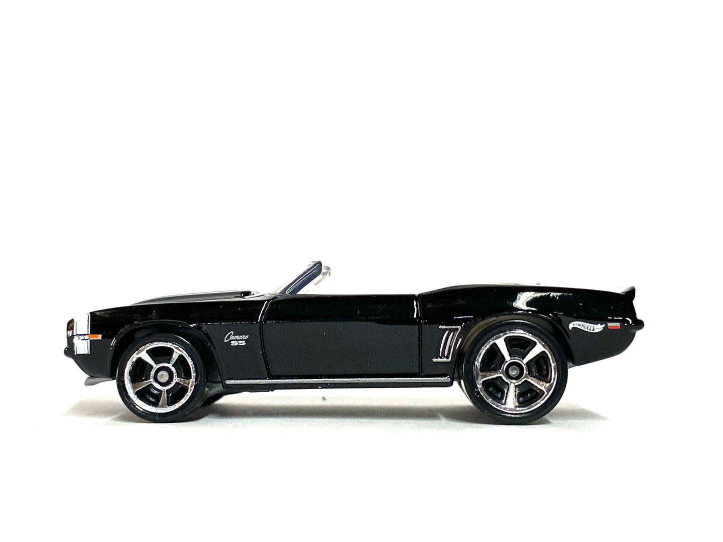 Loose Hot Wheels - 1969 Chevy Camaro Convertible - Black with White Hood Stripes
