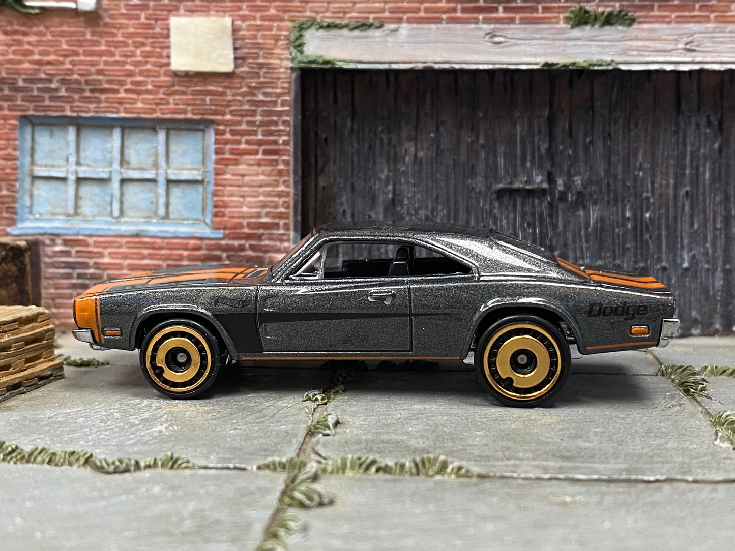 Loose Hot Wheels - 1969 Dodge Charger 500 - Gray and Orange