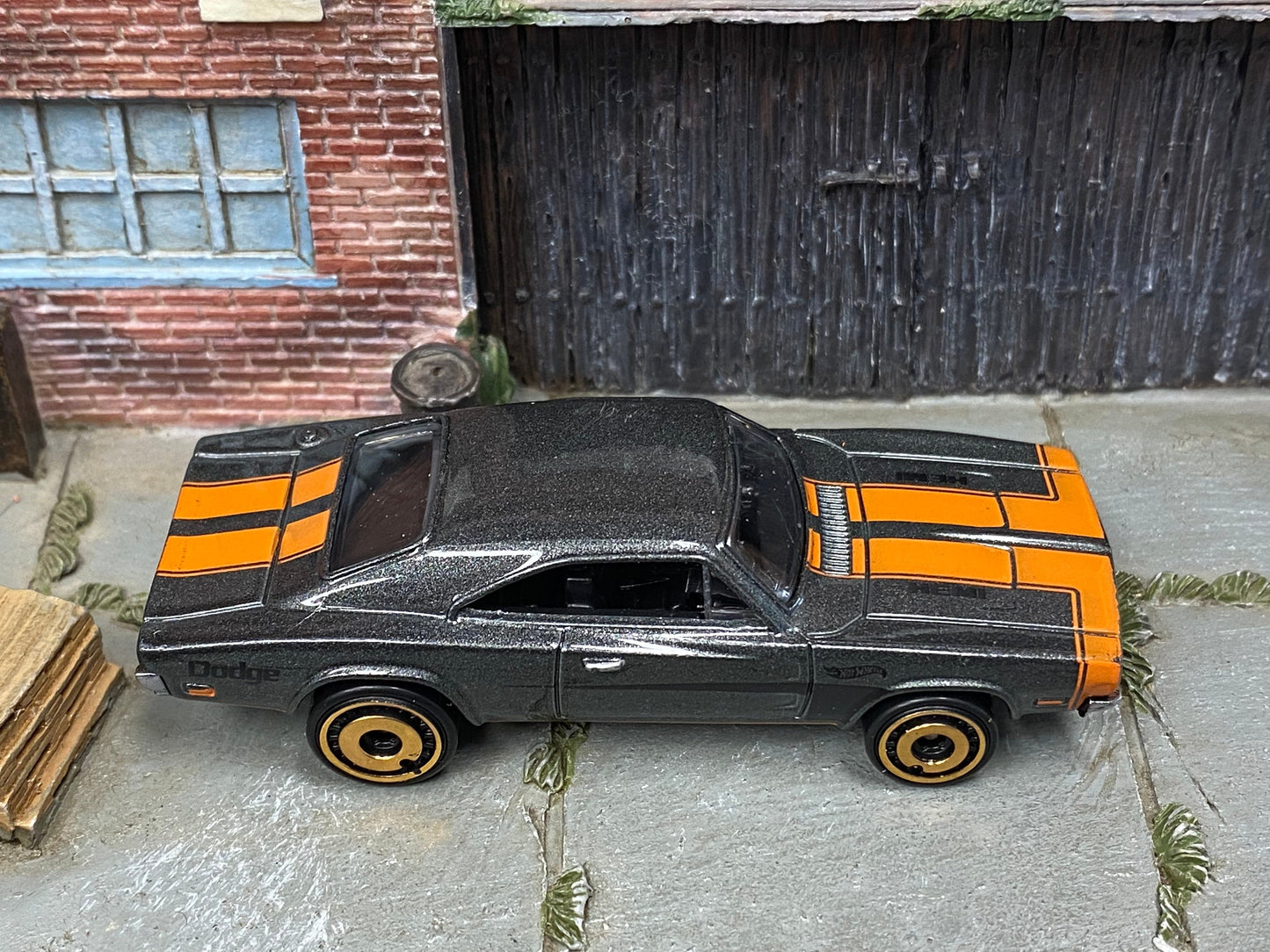 Loose Hot Wheels - 1969 Dodge Charger 500 - Gray and Orange