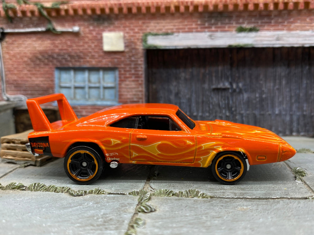 Loose Hot Wheels - 1969 Dodge Charger Daytona - Orange with Flames