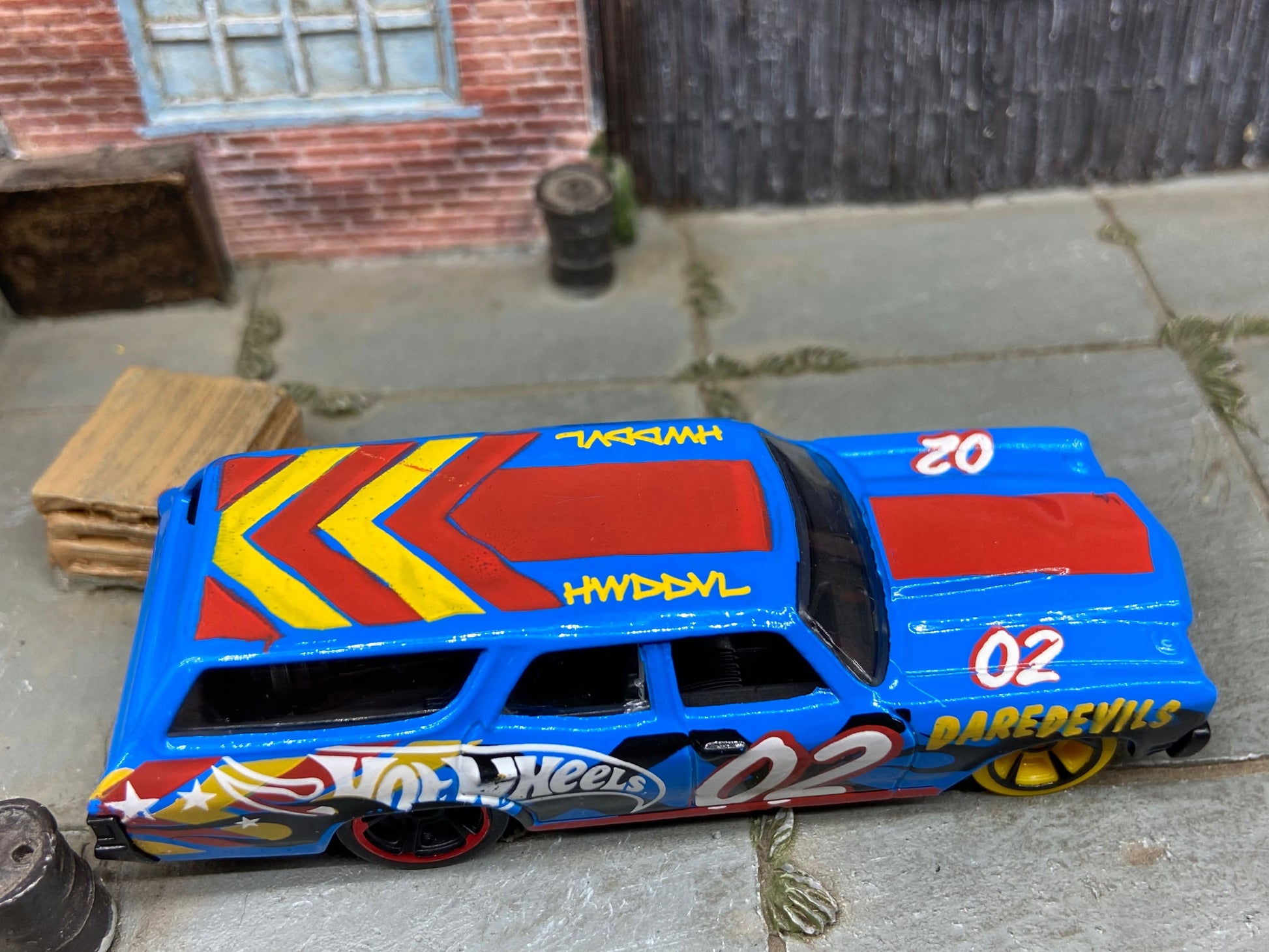 Loose Hot Wheels 1970 Chevy Chevelle SS Station Wagon Dressed in Daredevils Blue and Red Livery