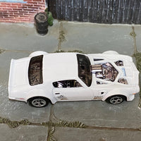 Loose Hot Wheels - 1970 Pontiac Firebird - White