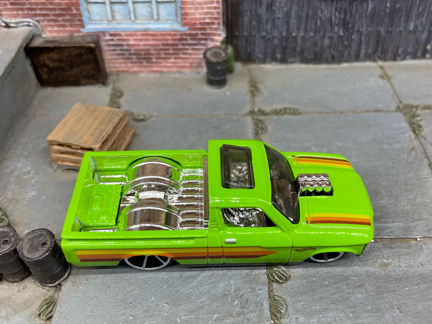 Loose Hot Wheels - 1971 Chevy LUV Pick Up Drag Truck - Green