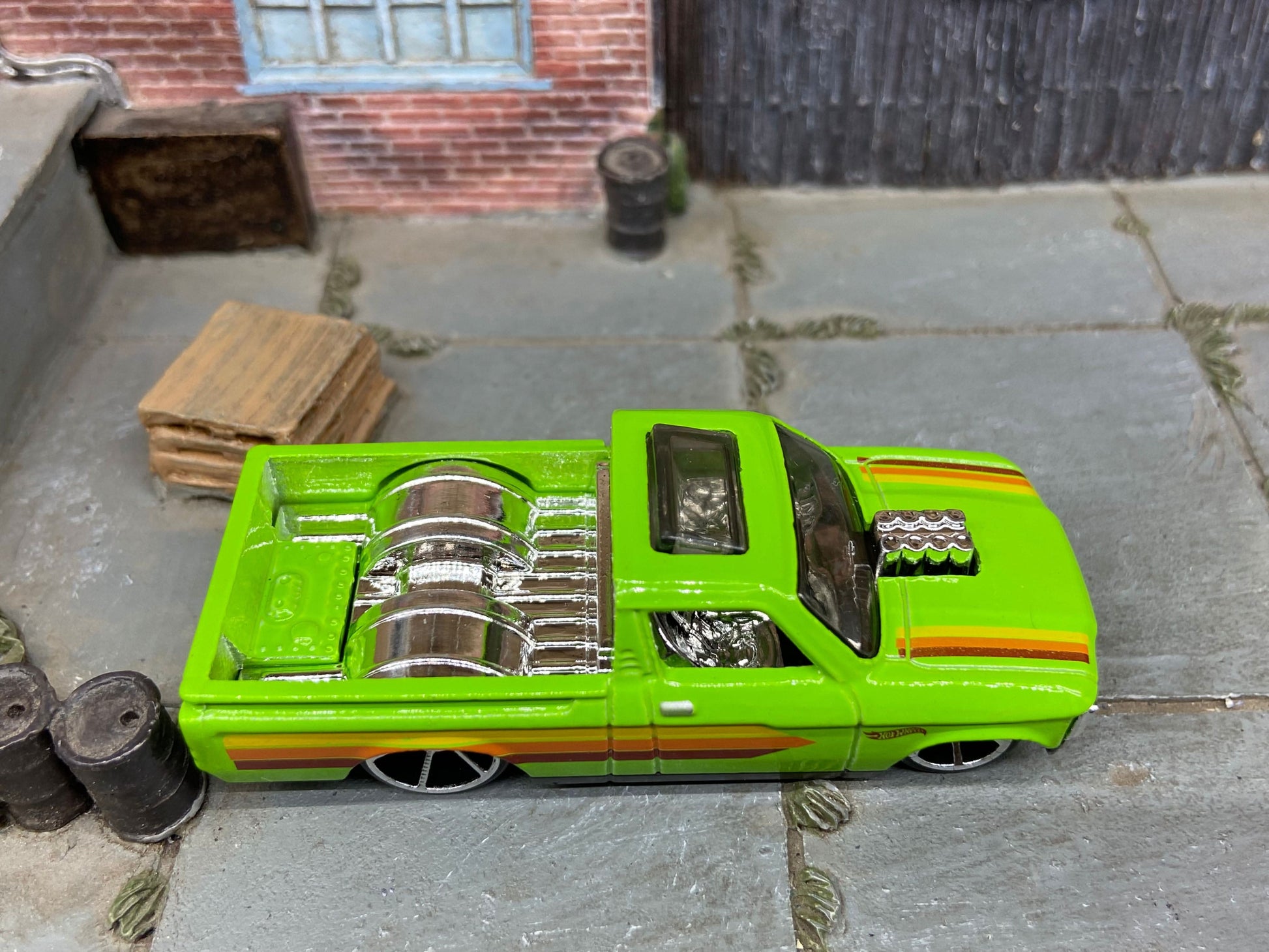 Loose Hot Wheels - 1971 Chevy LUV Pick Up Drag Truck - Green