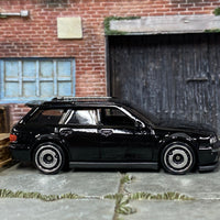 Loose Hot Wheels 1994 Audi Avant RS2 - Black