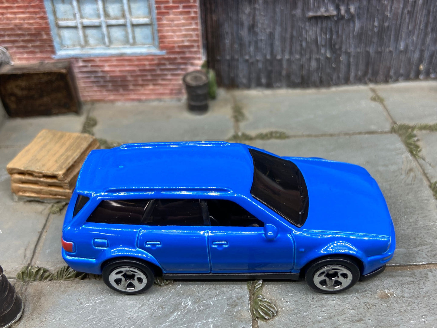 Loose Hot Wheels - 1994 Audi Avant RS2 - Blue