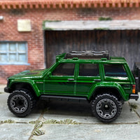 Loose Hot Wheels - 1995 Jeep Cherokee - Dark Green