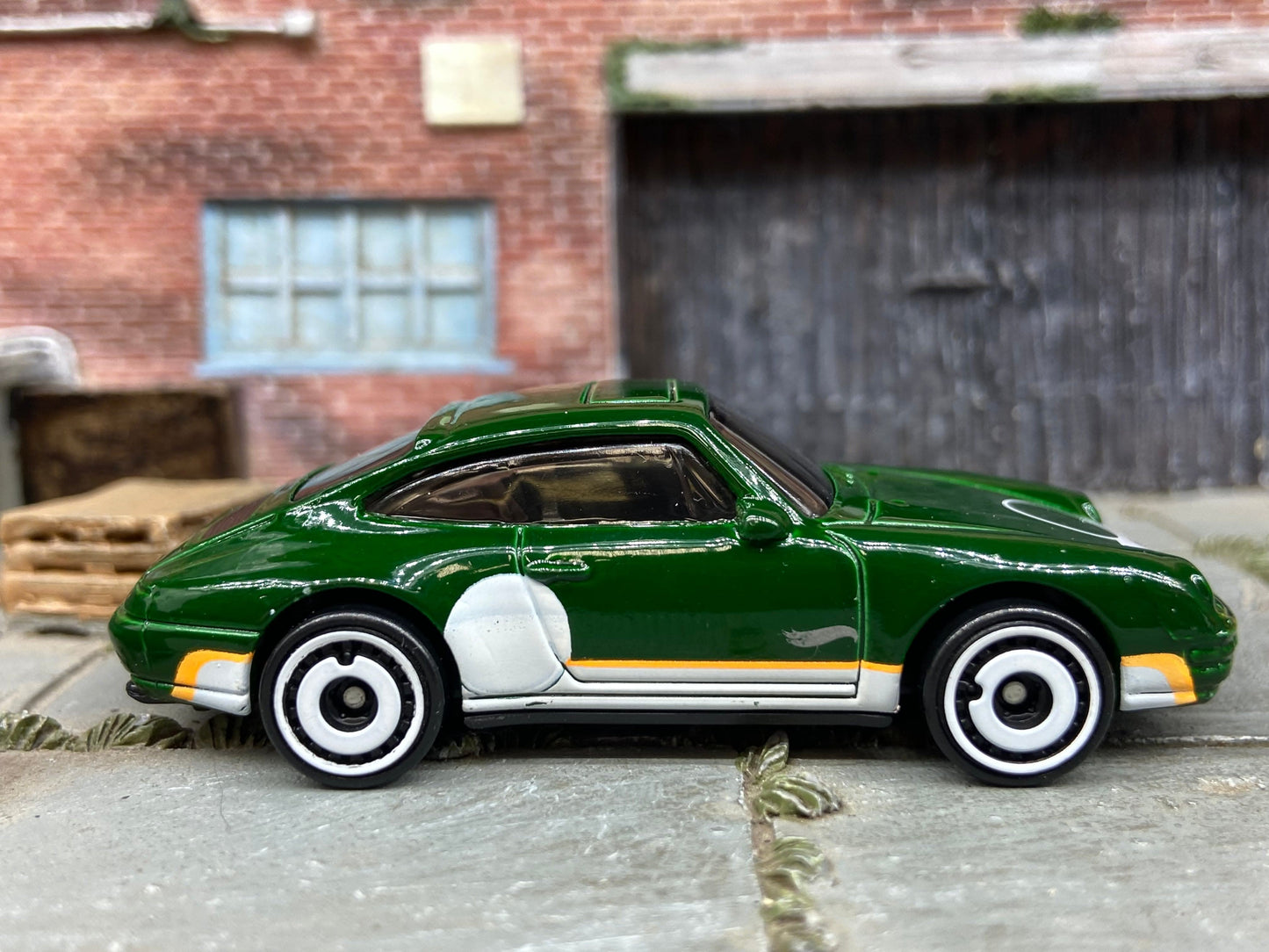 Loose Hot Wheels - 1996 Porsche Carrera - Green and White