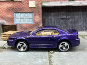 Loose Hot Wheels 1999 Ford Mustang Dressed in Purple