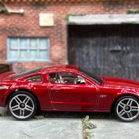Loose Hot Wheels 2005 Ford Mustang GT Dressed in Dark Red