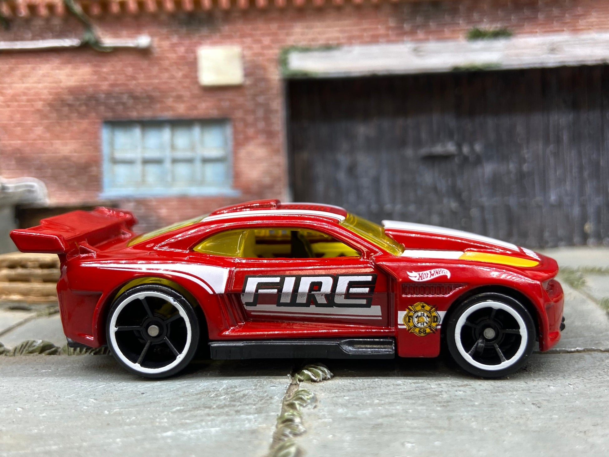 Loose Hot Wheels - 2011 Chevy Camaro - Fire Services Red, White and Yellow