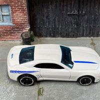 Loose Hot Wheels - 2014 Chevy Camaro COPO - White and Blue