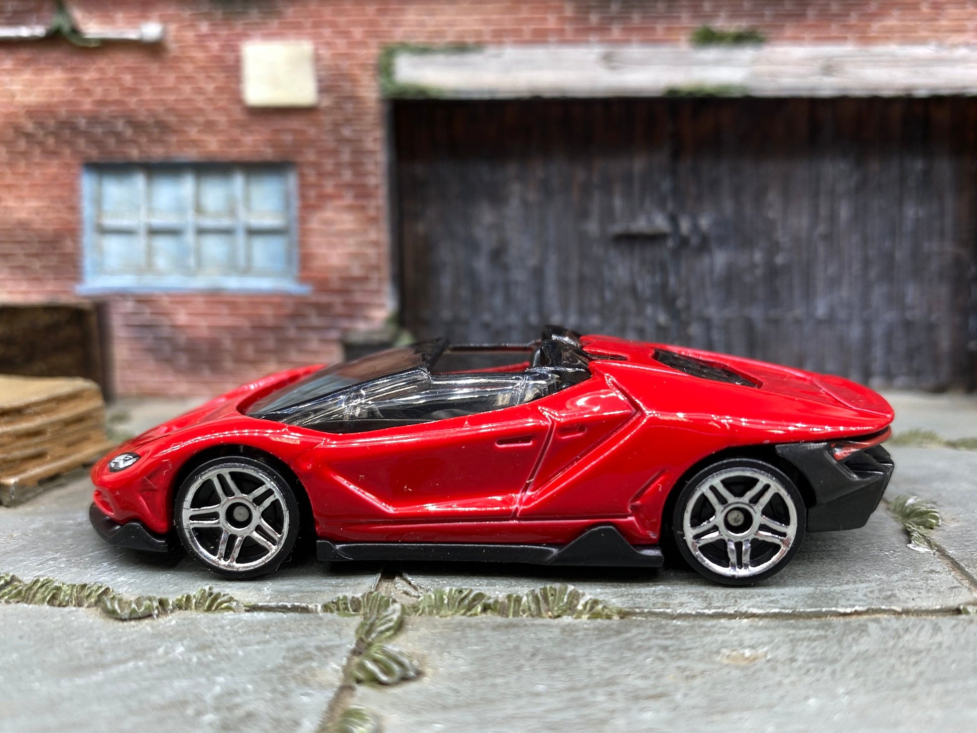 Loose Hot Wheels - 2016 Lamborghini Centenario Roadster - Red