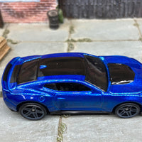 Loose Hot Wheels 2017 Chevy Camaro ZL1 Dressed in Blue and Black