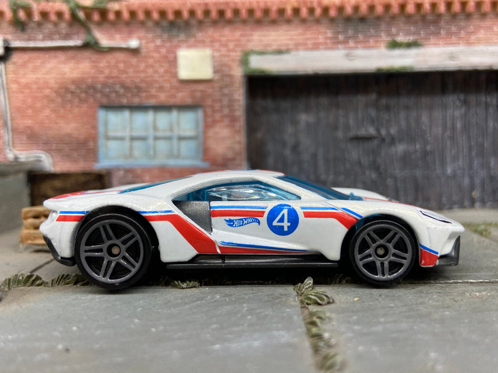 Loose Hot Wheels 2017 Ford GT Dressed in Red, White and Blue #4