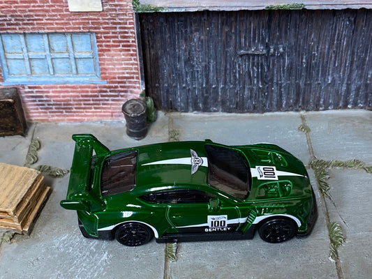Loose Hot Wheels - 2018 Bentley Continental GT3 - Green, White and Black Bentley Race Livery