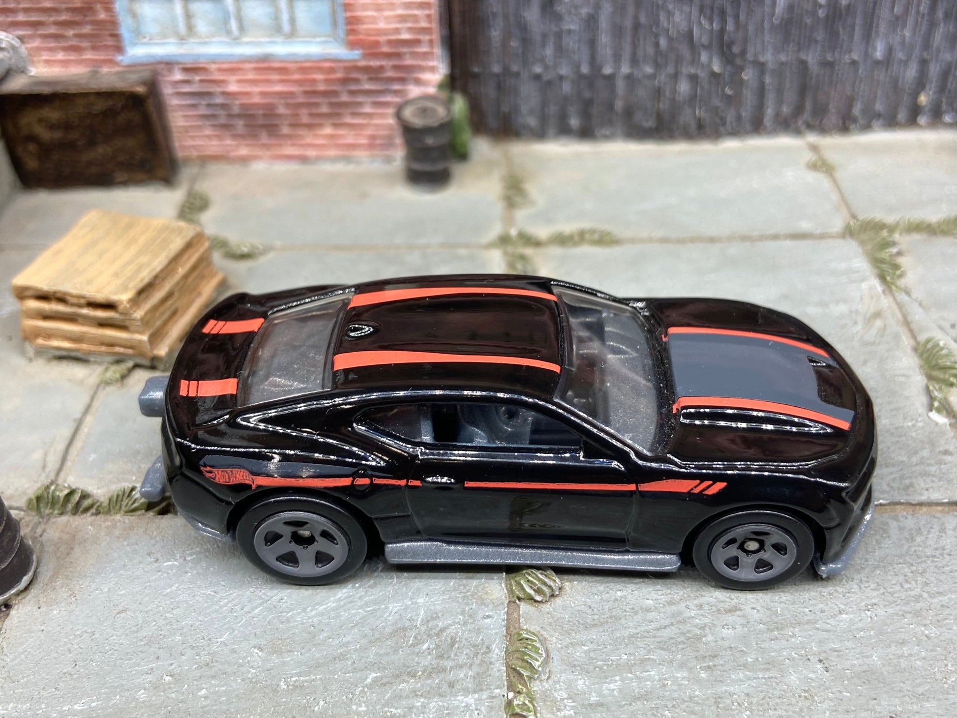 Loose Hot Wheels - 2018 Chevy Camaro COPO Drag Car - Black and Red
