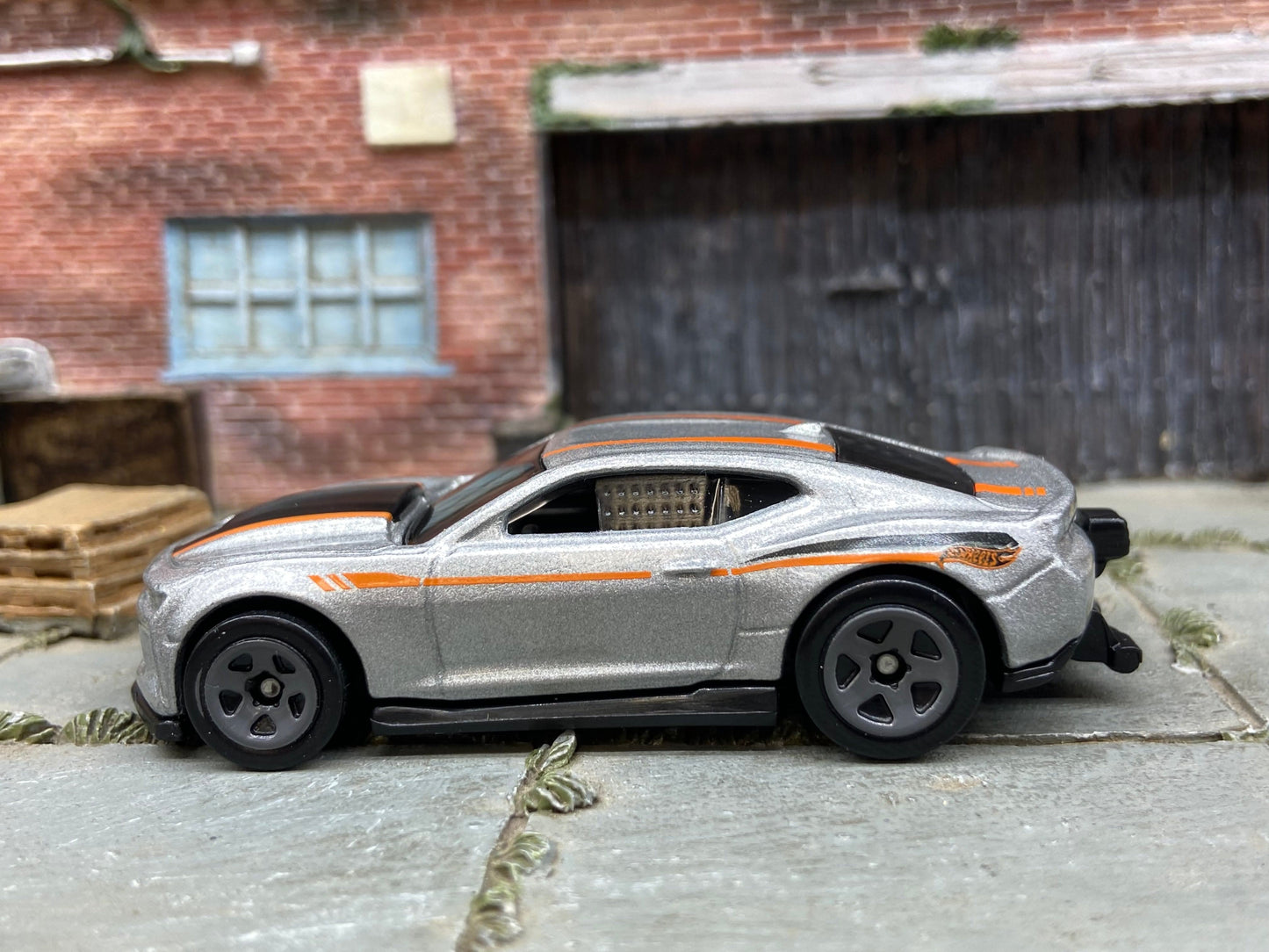 Loose Hot Wheels - 2018 Chevy Camaro COPO Drag Car - Silver and Orange