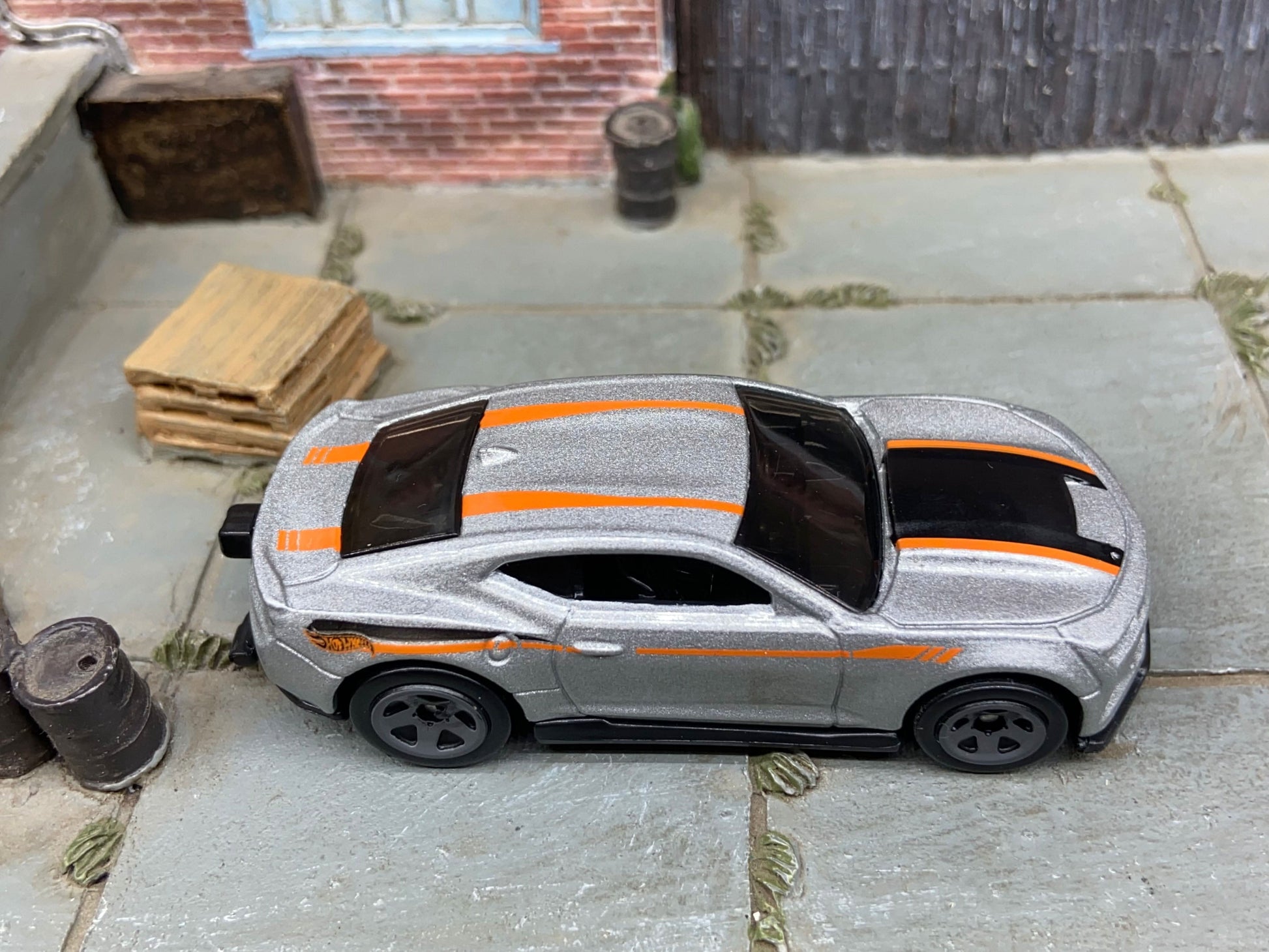 Loose Hot Wheels - 2018 Chevy Camaro COPO Drag Car - Silver and Orange