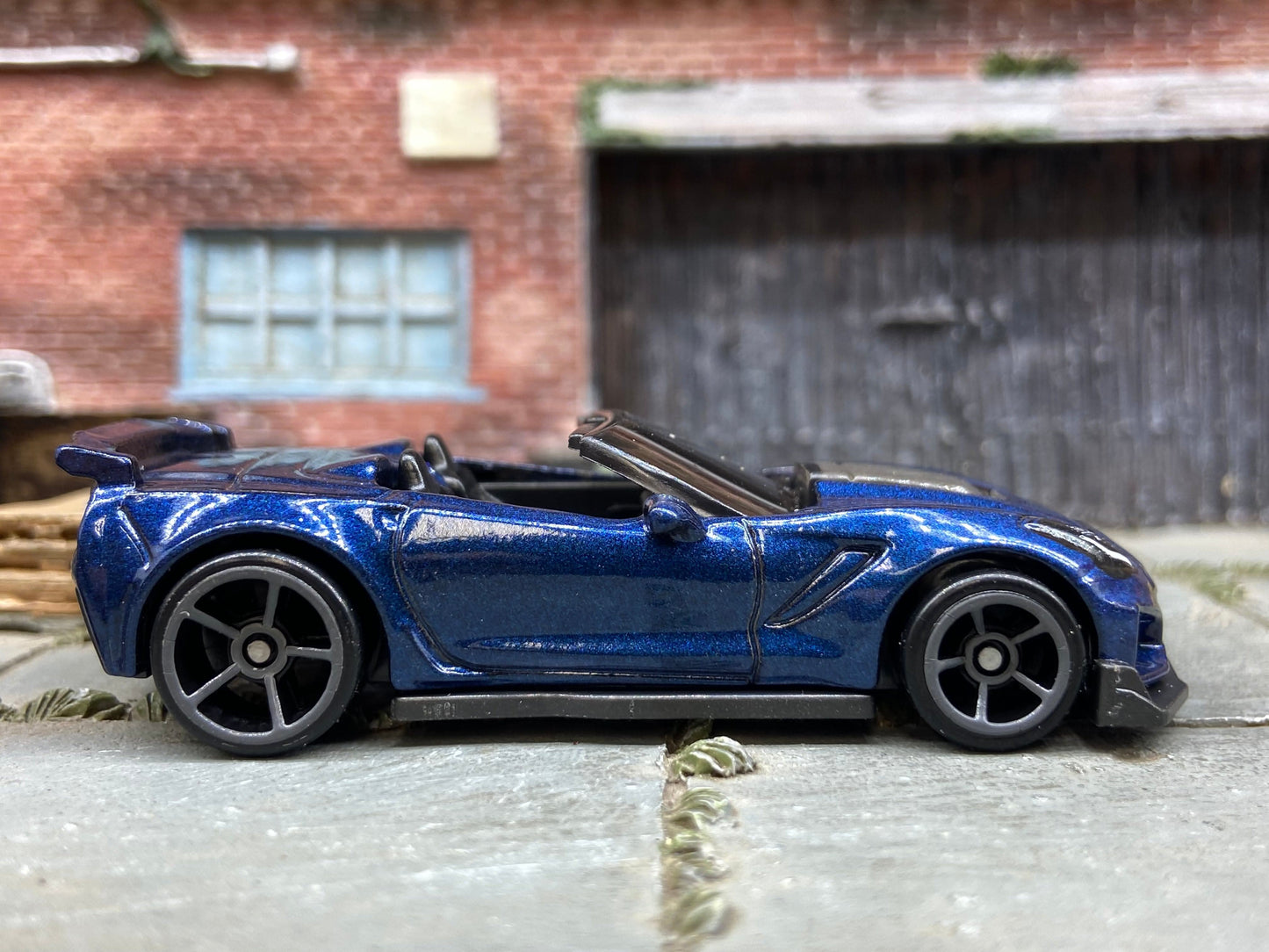 Loose Hot Wheels - 2019 Chevy Corvette ZR1 Convertible - Dark Blue