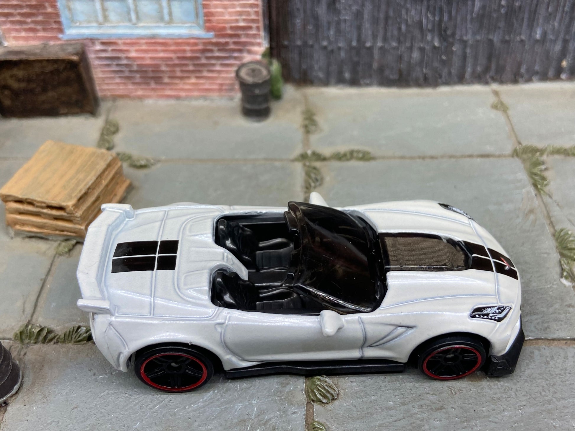 Loose Hot Wheels - 2019 Chevy Corvette ZR1 Convertible - White and Black