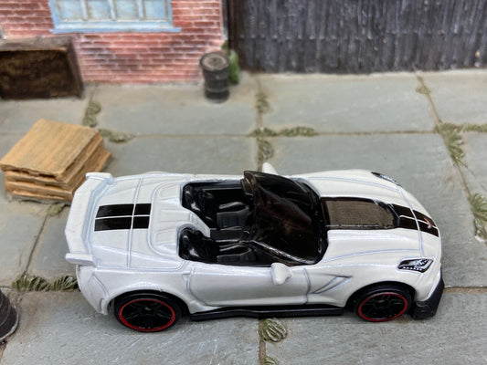 Loose Hot Wheels - 2019 Chevy Corvette ZR1 Convertible - White and Black