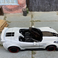 Loose Hot Wheels 2019 Chevy Corvette ZR1 Convertible Dressed in White and Black