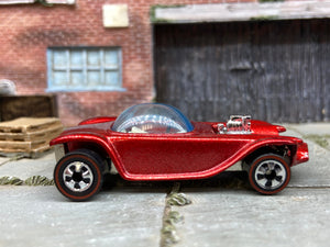 Loose Hot Wheels 25th Anniversary Redline Edition Beatnic Bandit Dressed in Red