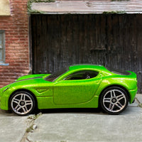 Loose Hot Wheels - Alfa Romeo 8C Competizione - Green and Black