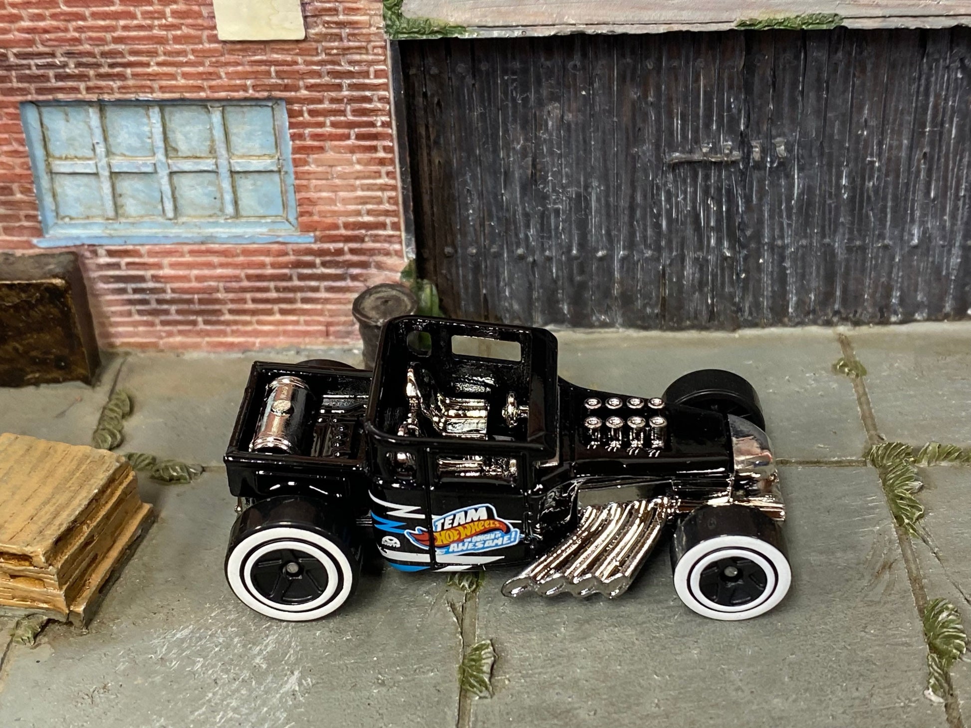 Loose Hot Wheels - Bone Shaker Hot Rod Truck - Black, Blue and White Team Hot Wheels
