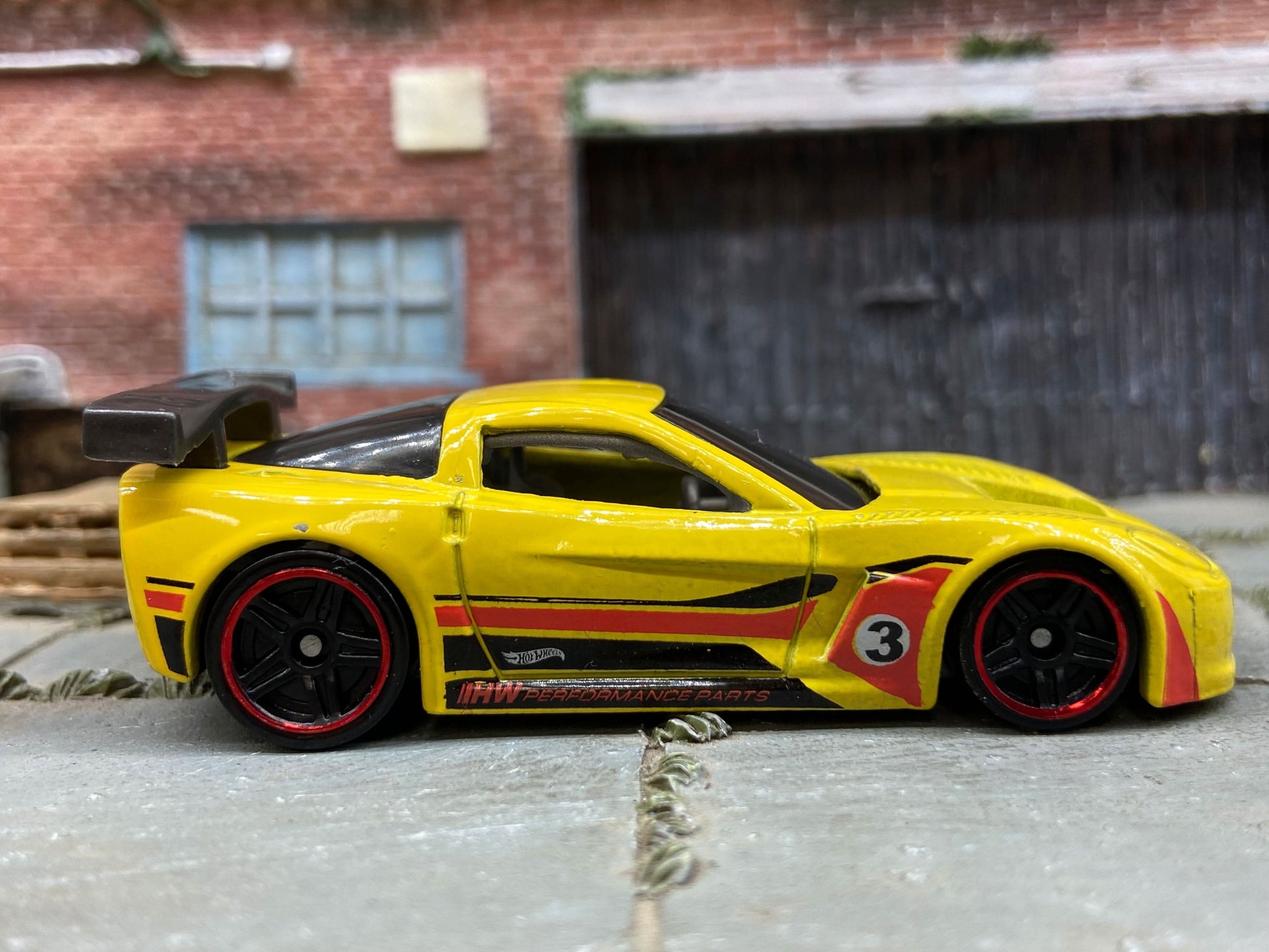 Loose Hot Wheels - Chevy Corvette C6-R Race Car - Yellow, Red and Black 3