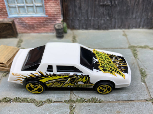 Loose Hot Wheels - Chevy Stocker Stock Car - White Yellow Jackets Livery