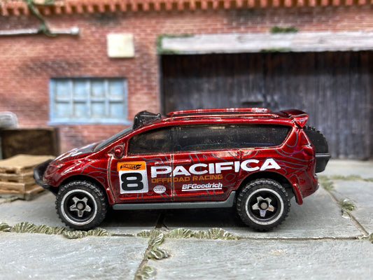 Loose Hot Wheels - Chrysler Pacifica - Dark Red 8