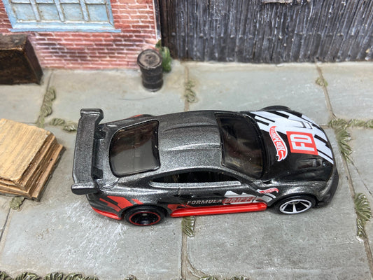 Loose Hot Wheels - Custom 2018 Ford Mustang - Silver Race Livery