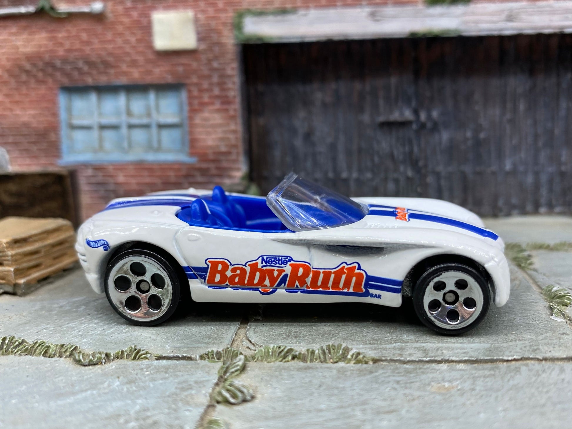 Loose Hot Wheels - Dodge Concept Car Convertible - White and Blue BabyRuth