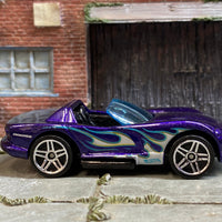 Loose Hot Wheels - Dodge Viper R/T 10 - Purple with Flames