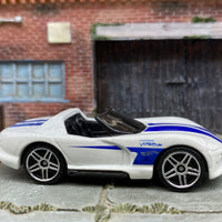 Loose Hot Wheels - Dodge Viper R/T 10 - White and Blue