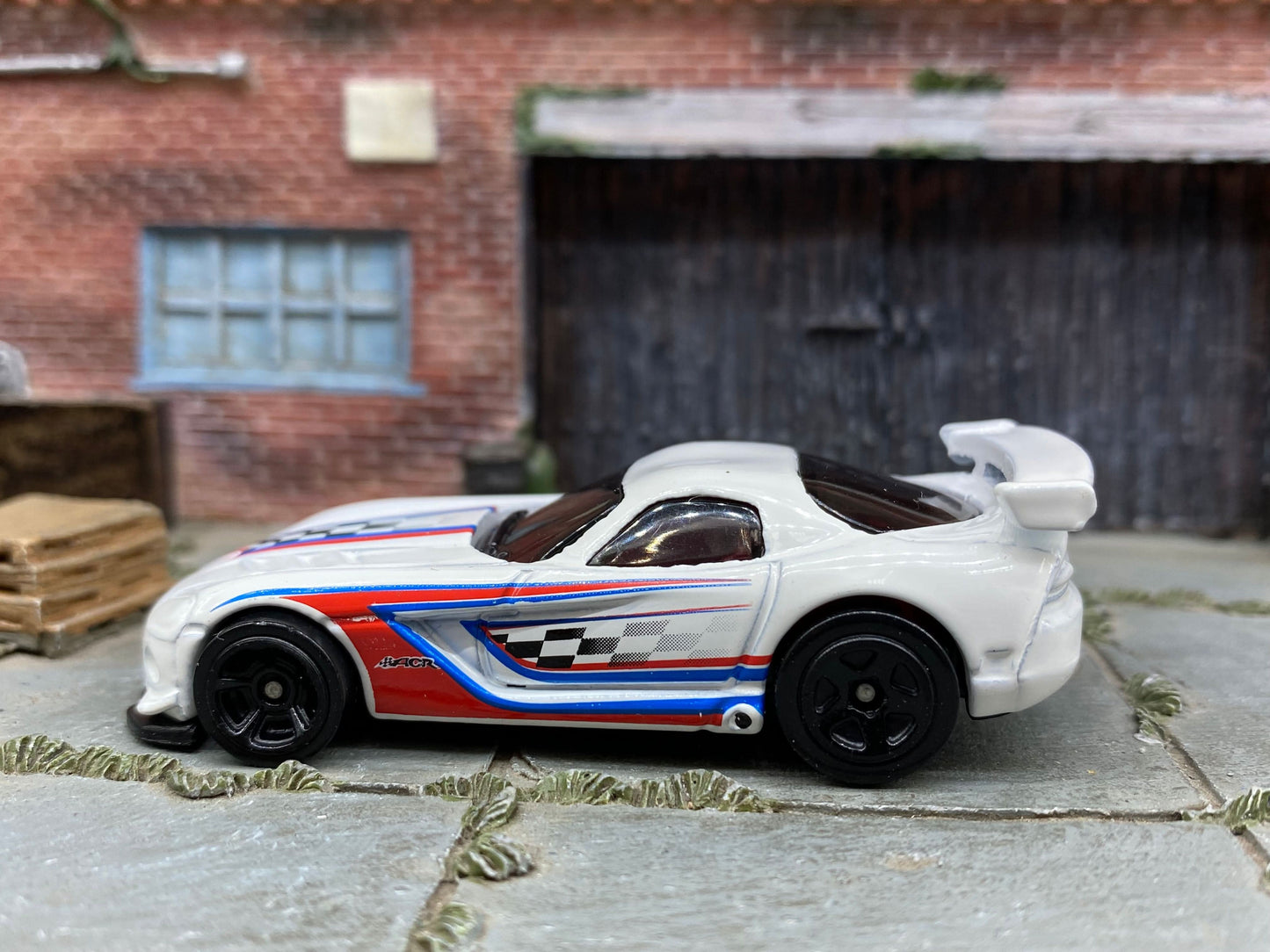 Loose Hot Wheels - Dodge Viper SRT10 ACR - White, Blue and Red Checkered