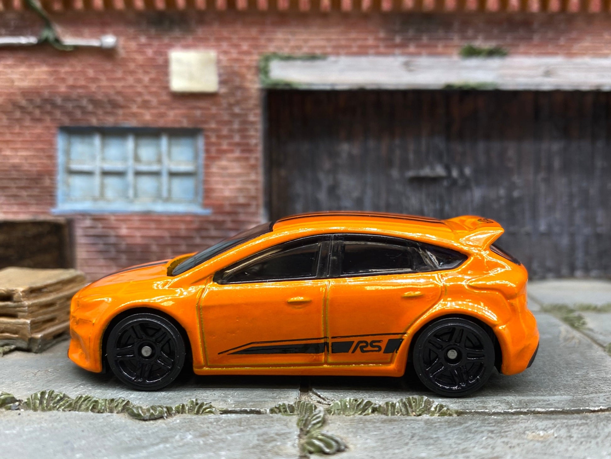 Loose Hot Wheels - Ford Focus RS - Orange and Black