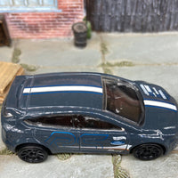 Loose Hot Wheels Ford Fucus RS Dressed in Gray