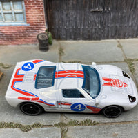 Loose Hot Wheels Ford GT40 - White #4 Gumball 3000