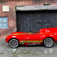 Loose Hot Wheels - Jaguare D Type Racer - Red and Yellow 27