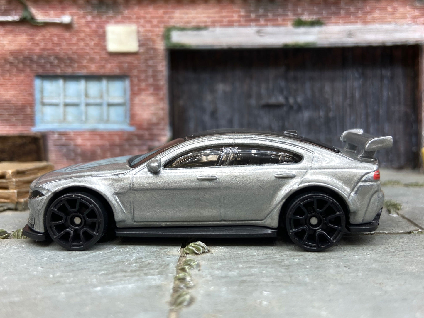 Loose Hot Wheels Jaguare XE SV Project 8 Dressed in Silver