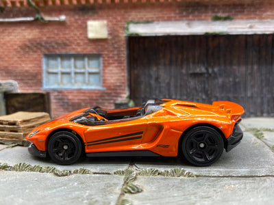 Loose Hot Wheels - Lamborghini Aventador J - Orange