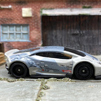 Loose Hot Wheels - Lamborghini Huracan Coupe LB WORKS - Gray Camo