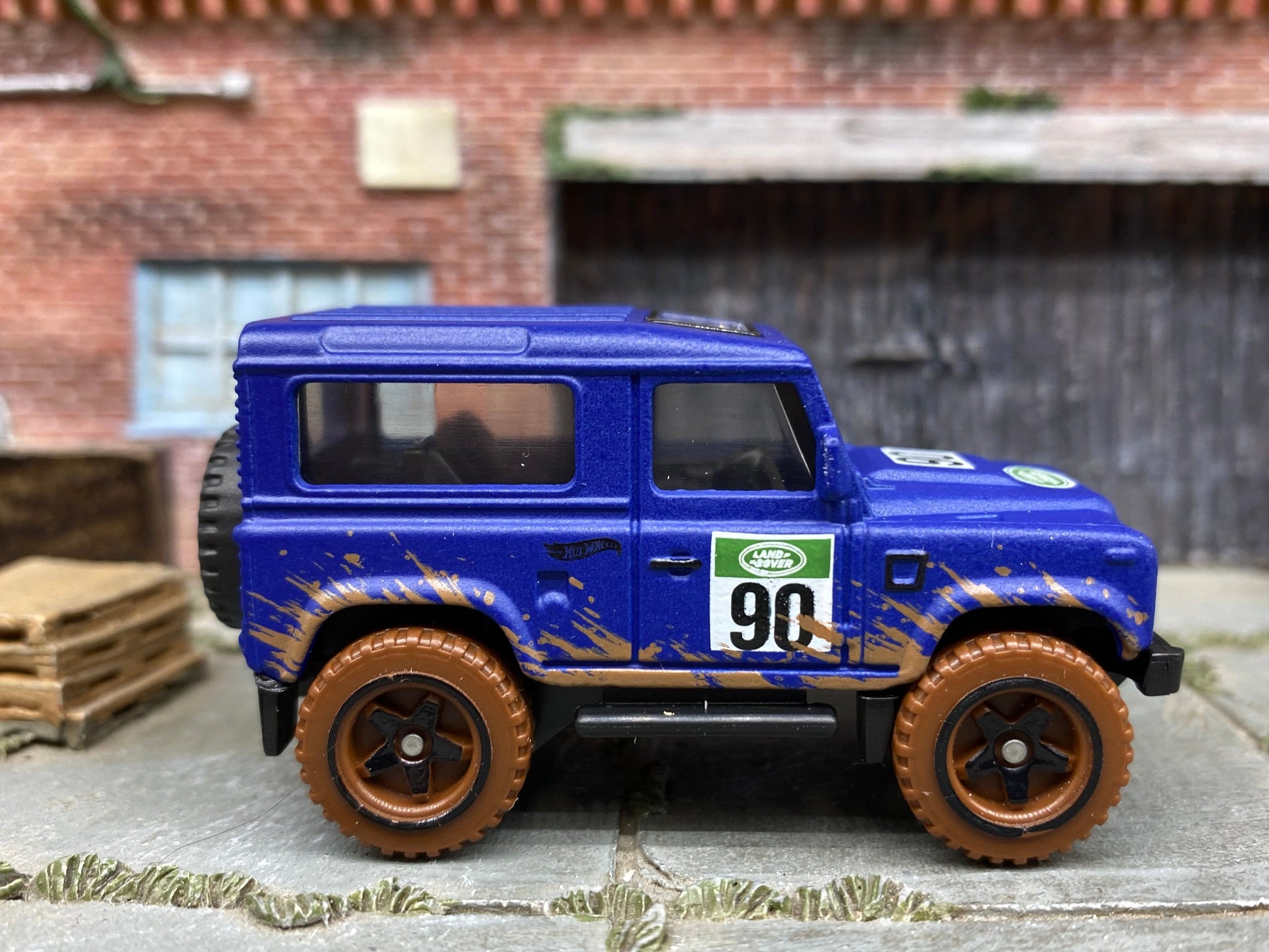 Loose Hot Wheels - Land Rover Defender 90 - Dark Blue Off Road