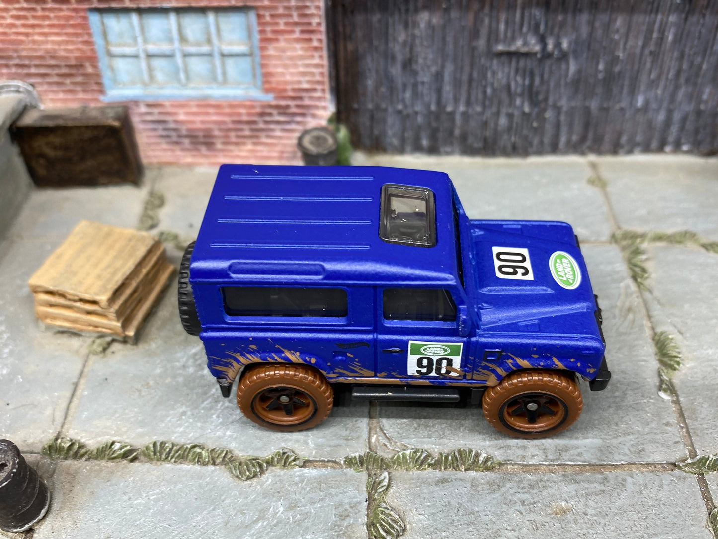 Loose Hot Wheels - Land Rover Defender 90 - Dark Blue Off Road