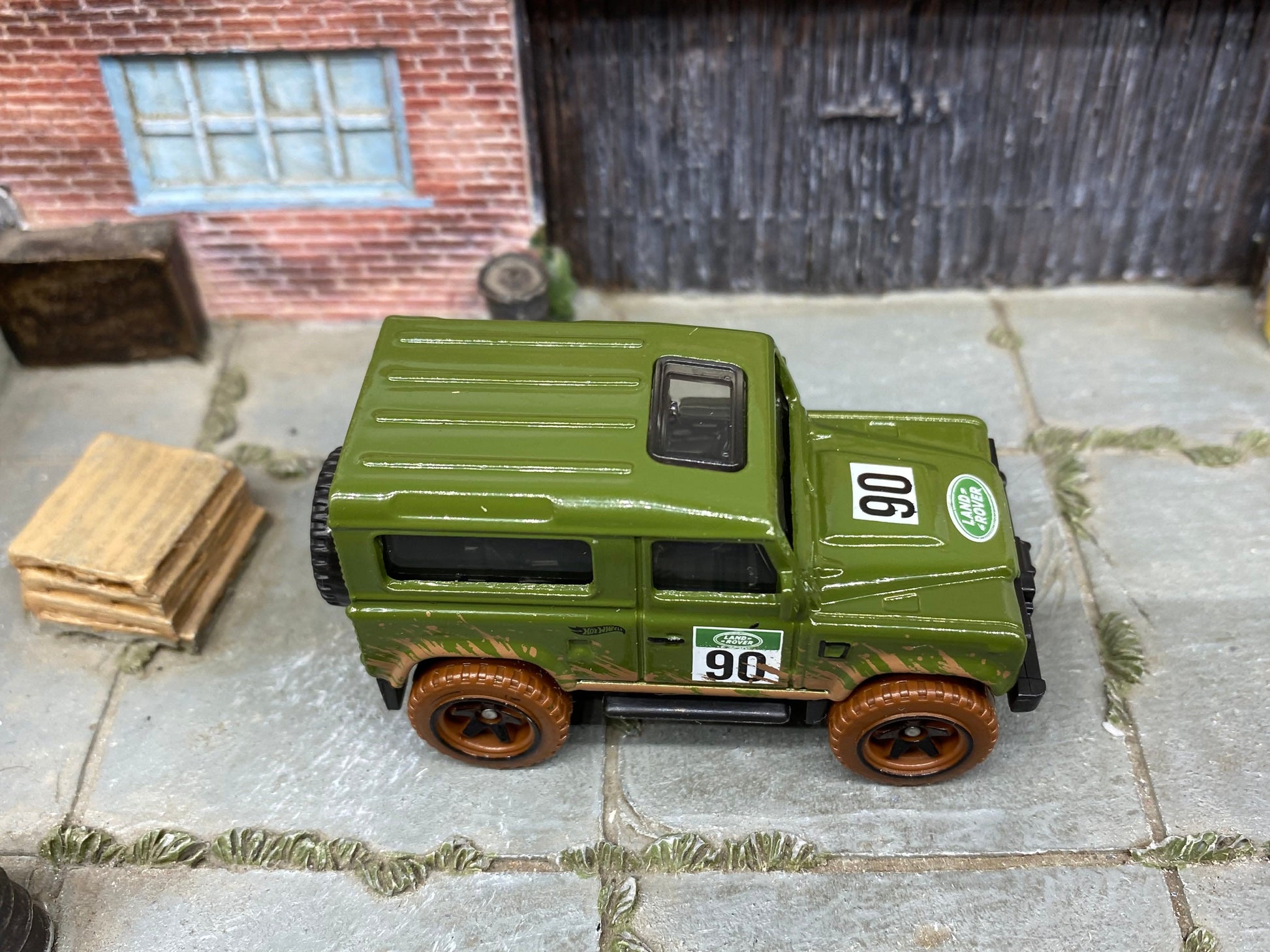 Loose Hot Wheels - Land Rover Defender 90 - Green Off Road