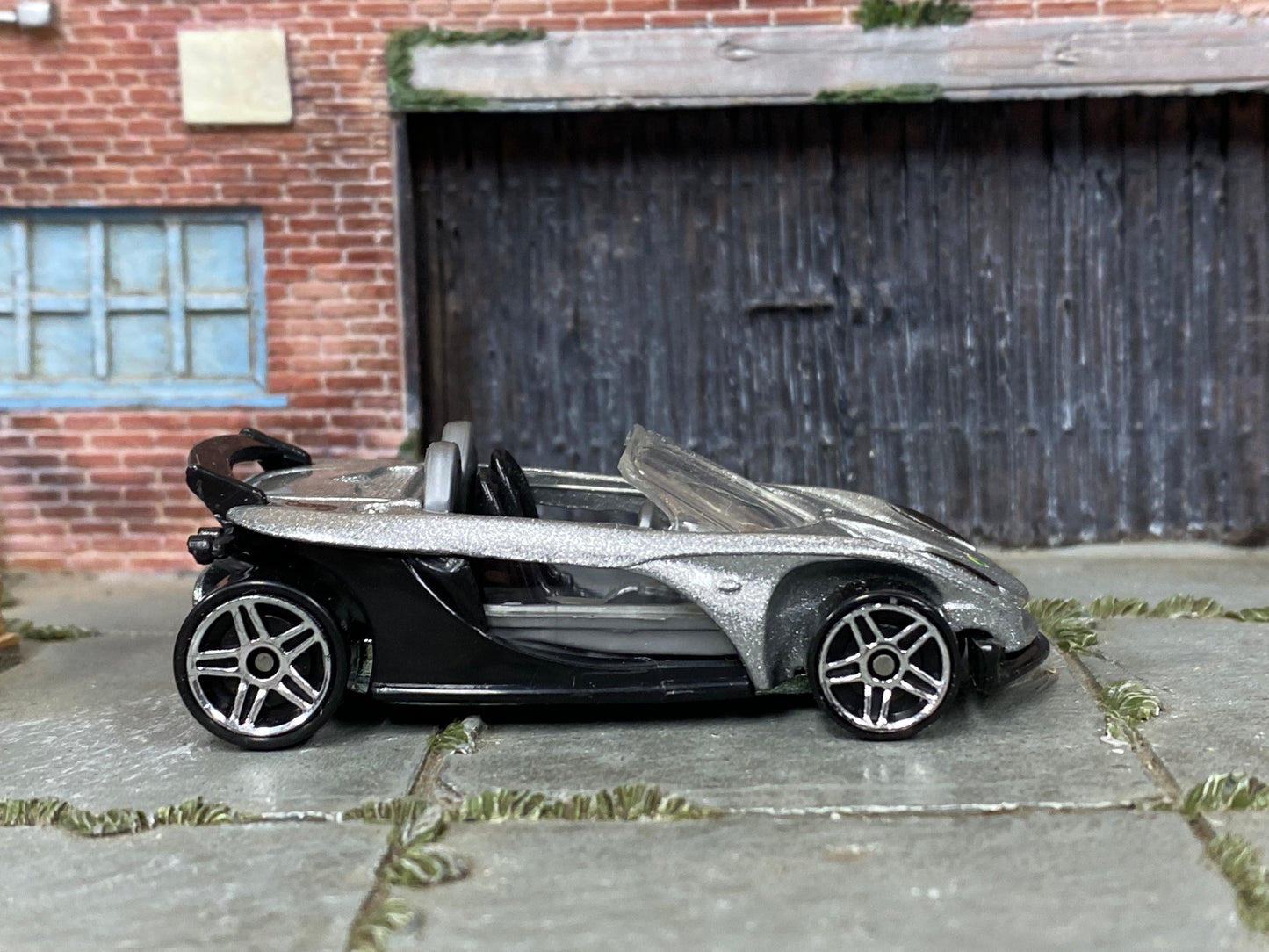 Loose Hot Wheels - Lotus Elise 340R - Silver and Black