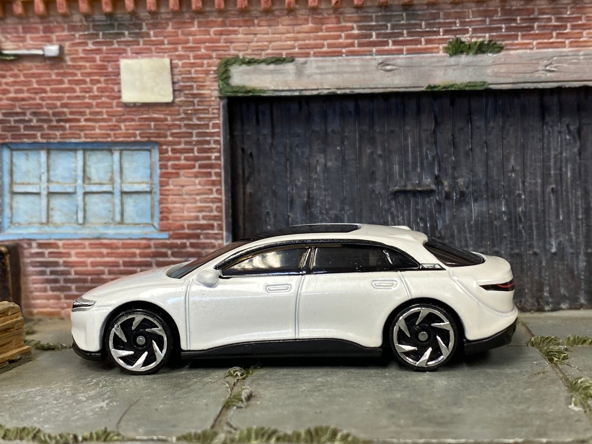 Loose Hot Wheels - Lucid Air - White